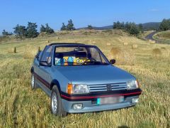 Louer une PEUGEOT 205 CTI de de 1986 (Photo 3)