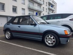 PEUGEOT 205 CTI (Photo 1)