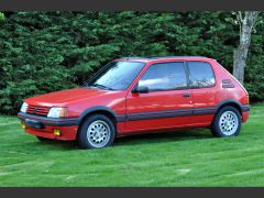 Louer une PEUGEOT 205 GTI de de 1988 (Photo 2)