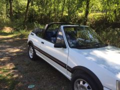 Louer une PEUGEOT 205 de de 1992 (Photo 2)