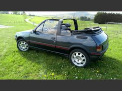 PEUGEOT 205 (Photo 2)