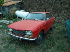 Louer une PEUGEOT 304  de de 1970 (Photo 1)