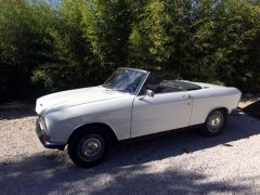 Louer une PEUGEOT 304 Cabriolet de de 1970 (Photo 2)