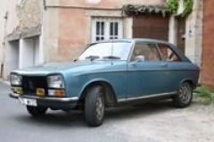 Louer une PEUGEOT 304 Coupé de de 1974 (Photo 1)