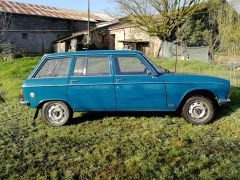 Louer une PEUGEOT 304 GL de de 1978 (Photo 2)