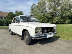 Louer une PEUGEOT 304 S de 1976 (Photo 2)