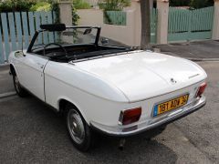 Louer une PEUGEOT 304 de de 1971 (Photo 2)