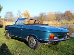 Louer une PEUGEOT 304 de de 1974 (Photo 4)