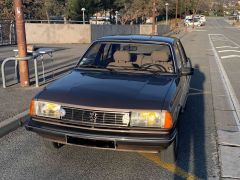 Louer une PEUGEOT 305 GT de de 1985 (Photo 2)