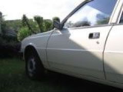 PEUGEOT 305 (Photo 4)