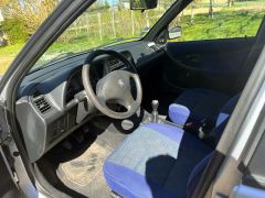 PEUGEOT 306 1.9D (Photo 3)