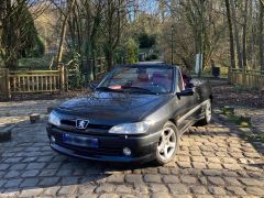 Louer une PEUGEOT 306  de de 1998 (Photo 1)