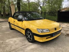 Louer une PEUGEOT 306 Cabriolet de de 1996 (Photo 1)