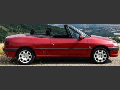 Louer une PEUGEOT 306 de de 2000 (Photo 3)