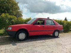 Louer une PEUGEOT 309 de de 1986 (Photo 3)