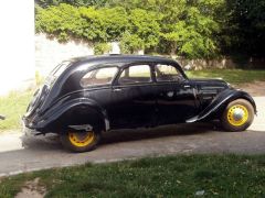 Louer une PEUGEOT 402 LT de de 1936 (Photo 4)