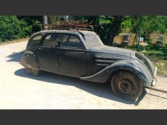 Louer une PEUGEOT 402 de de 1936 (Photo 1)