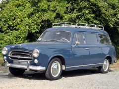 Louer une PEUGEOT 403 U5 de de 1958 (Photo 1)