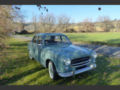 Louer une PEUGEOT 403 de de 1956 (Photo 1)