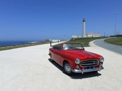 Louer une PEUGEOT 403 de de 1957 (Photo 2)