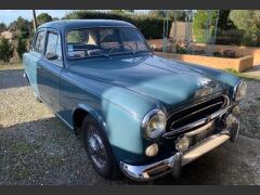 Louer une PEUGEOT 403 de 1957 (Photo 2)