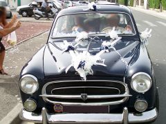 Louer une PEUGEOT 403 de de 1958 (Photo 3)