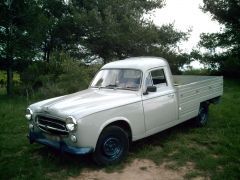 Louer une PEUGEOT 403 de de 1961 (Photo 1)