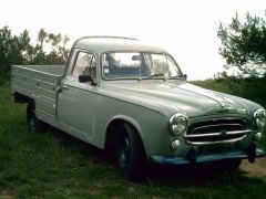 PEUGEOT 403 (Photo 2)