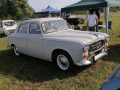 Louer une PEUGEOT 403 de de 1962 (Photo 1)