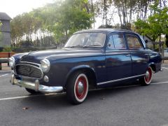 Louer une PEUGEOT 403 de de 1963 (Photo 1)