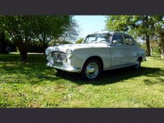 PEUGEOT 403 (Photo 2)