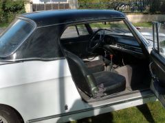 Louer une PEUGEOT 404  de de 1968 (Photo 4)