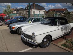 Louer une PEUGEOT 404 Cabriolet de de 1963 (Photo 3)