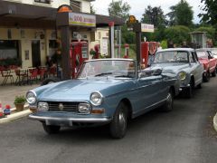 PEUGEOT 404 Cabriolet (Photo 1)