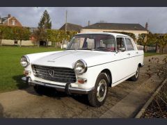 PEUGEOT 404 GT  (Photo 1)
