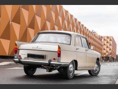 Louer une PEUGEOT 404 SL Injection de de 1966 (Photo 2)