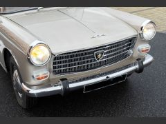 Louer une PEUGEOT 404 SL Injection de de 1966 (Photo 3)
