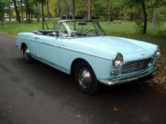 Louer une PEUGEOT 404 de 1964 (Photo 0)