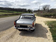 Louer une PEUGEOT 404 de de 1964 (Photo 4)