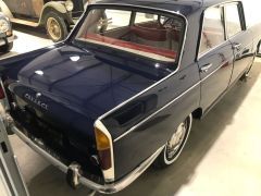 Louer une PEUGEOT 404 de de 1964 (Photo 3)