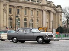 Louer une PEUGEOT 404 de de 1965 (Photo 2)