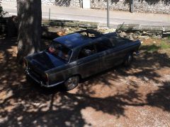 Louer une PEUGEOT 404 de de 1965 (Photo 4)