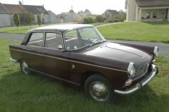 Louer une PEUGEOT 404 de 1968 (Photo 0)