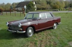 Louer une PEUGEOT 404 de de 1968 (Photo 2)