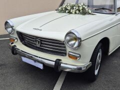 PEUGEOT 404 (Photo 1)