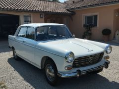 PEUGEOT 404 (Photo 1)