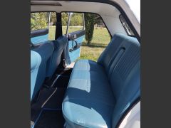 Louer une PEUGEOT 404 de de 1972 (Photo 4)