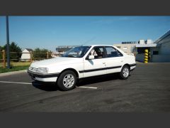 Louer une PEUGEOT 405 Phase 1 de de 1989 (Photo 2)