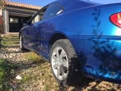 PEUGEOT 406 Coup (Photo 2)