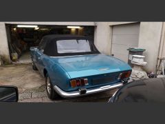 Louer une PEUGEOT 504  de de 1973 (Photo 4)